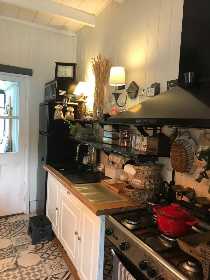 뵈즈빌르 L'Atelier De Jocelyne 아파트 외부 사진